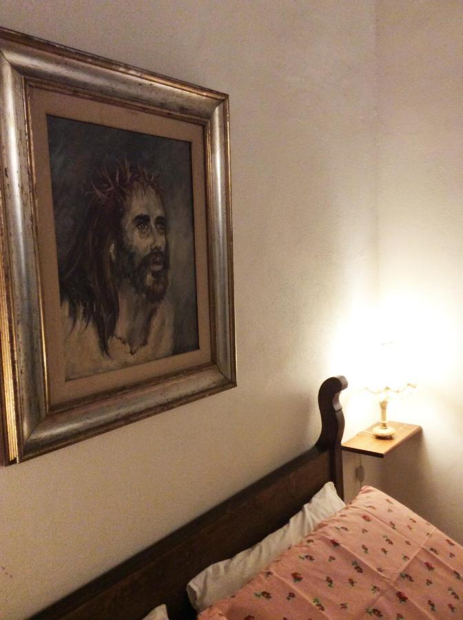 דירות ליבורנו Casa Il Girasole מראה חיצוני תמונה