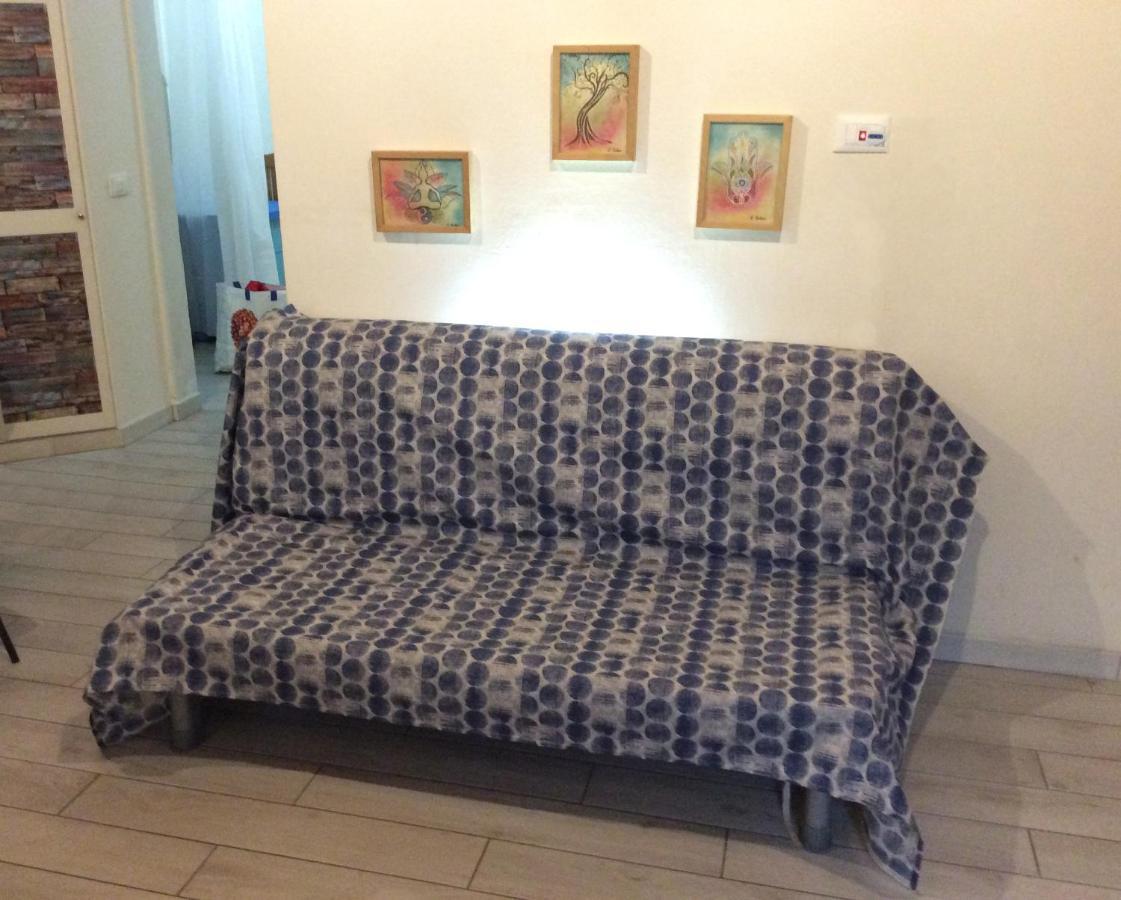 דירות ליבורנו Casa Il Girasole מראה חיצוני תמונה